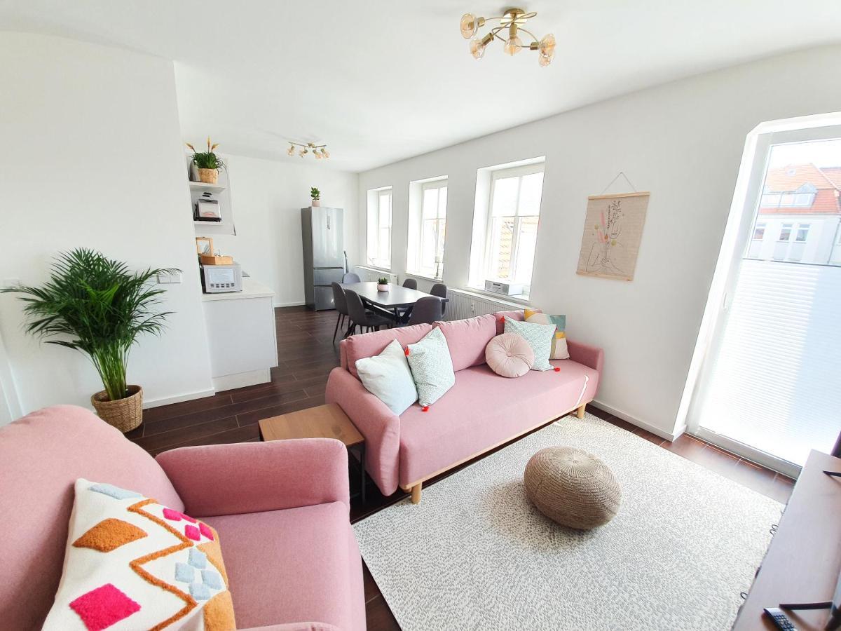 Pb Ferienwohnungen - Fewo 7 - Stilvoll Eingerichtetes Apartment Im Herzen Senftenbergs Bagian luar foto